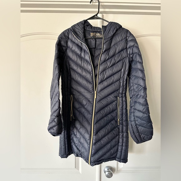 Michael Kors puffer jacket - Picture 1 of 3